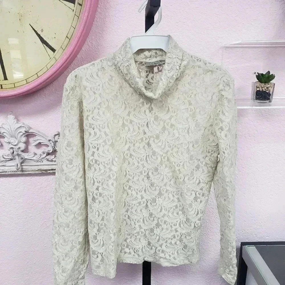 🤍 Nicole Miller Lace Sheer Turtleneck